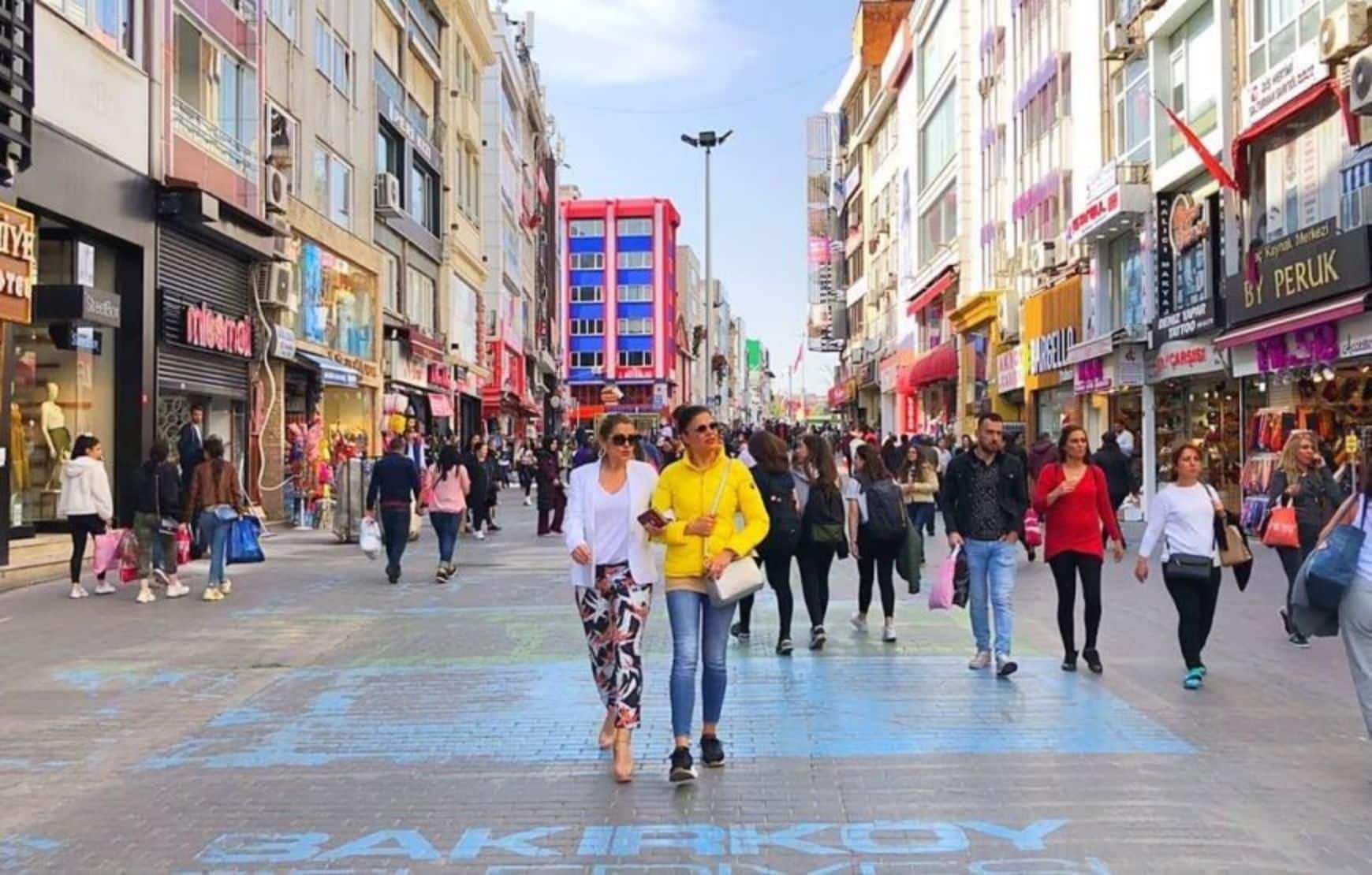 Experience great shopping with our Istanbul Private Shopping Tour