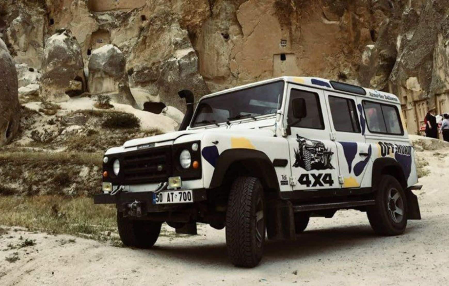 Jeep Safari in Cappadocia - 4x4 jeeps