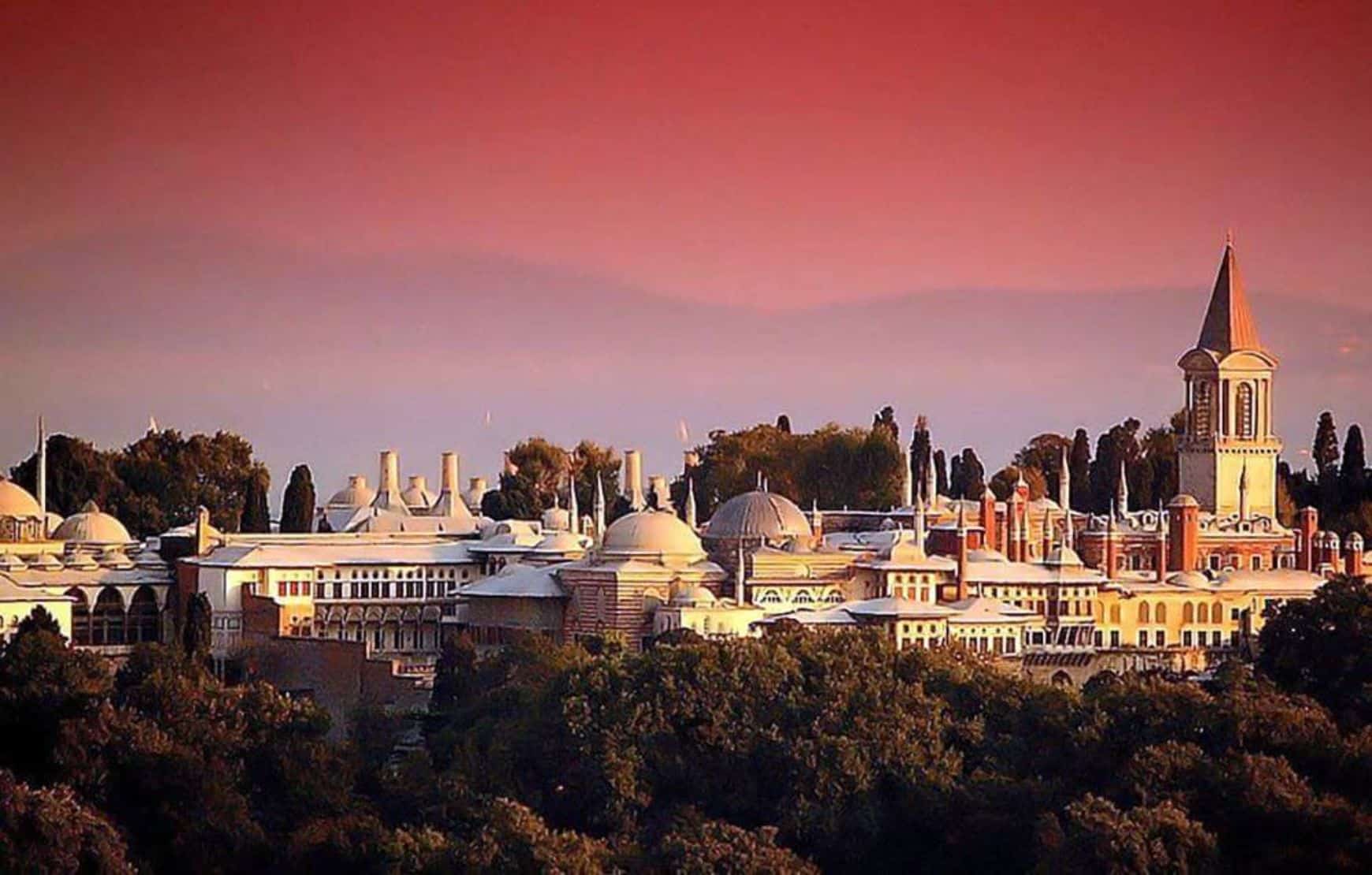 Sunset view of Topkapi Palace at our Ottomon Relics Tour