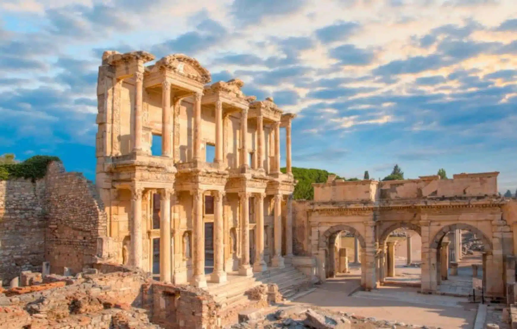 Visit Celsus Library with our Ephesus Tour from Kusadasi Cruise Port