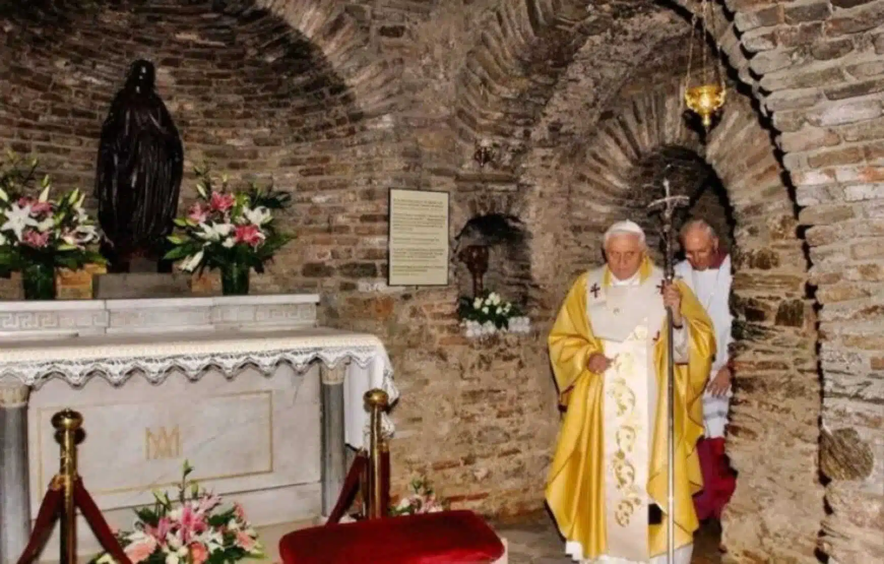 n 2006 Pope Benedict XVI celebrated mass at the House of Mary.