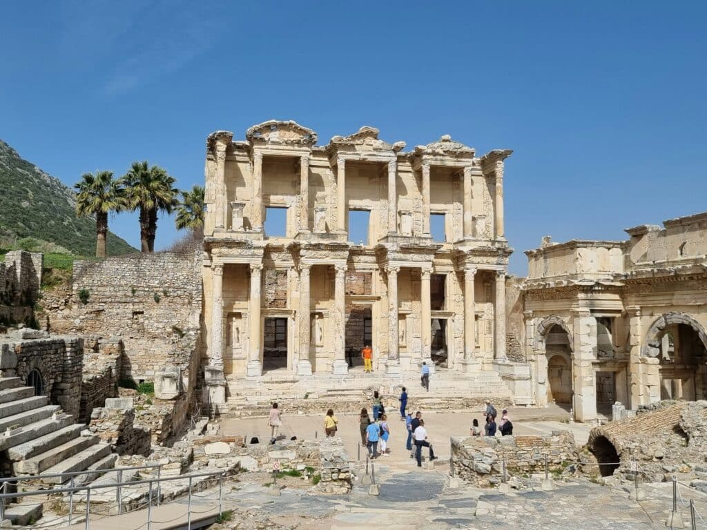 Celsus Library in the morning - Ephesus